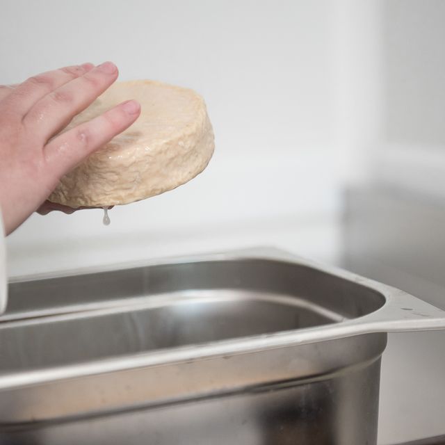 Lavage des fromages Coeurs de Bretagne